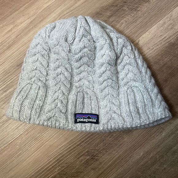 Patagonia Coastal Cable Beanie - Picture 1 of 3